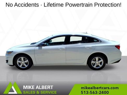 Used 2024 Chevrolet Malibu LS FWD image 4