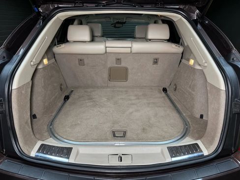 Used 2015 Cadillac SRX Luxury w/ Driver Awareness Package image 15