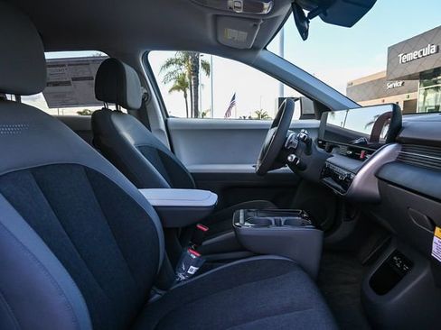 New 2026 Hyundai Ioniq 5 SE image 22