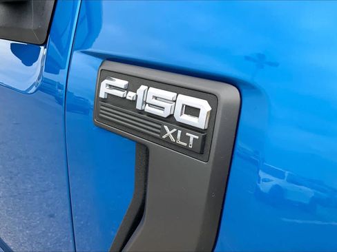 Certified 2021 Ford F150 XLT w/ Equipment Group 302A High image 9