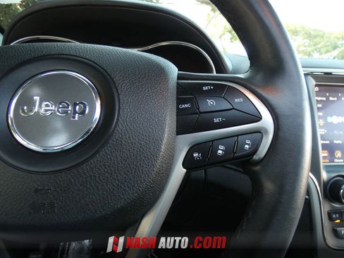 Used 2018 Jeep Grand Cherokee High Altitude AWD/4WD image 63