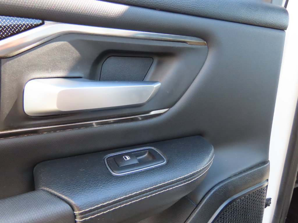 Used 2020 RAM 1500 Sport w/ Level 2 Equipment Group AWD/4WD image 23