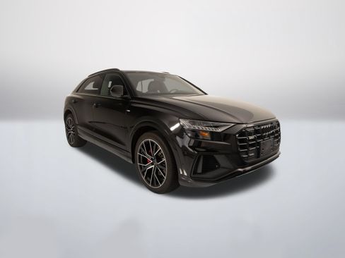 Used 2023 Audi Q8 Prestige AWD/4WD image 1
