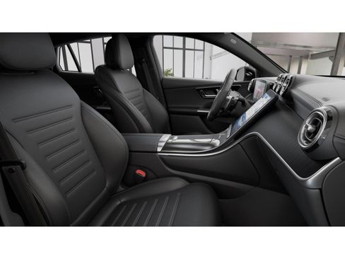 New 2026 Mercedes-Benz GLC 43 AMG 4MATIC Coupe image 4