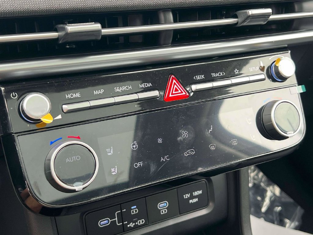 New 2026 Hyundai Tucson Limited AWD/4WD image 21