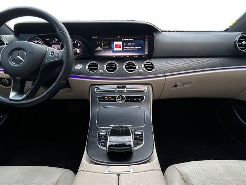 Used 2018 Mercedes-Benz E 300 image 30
