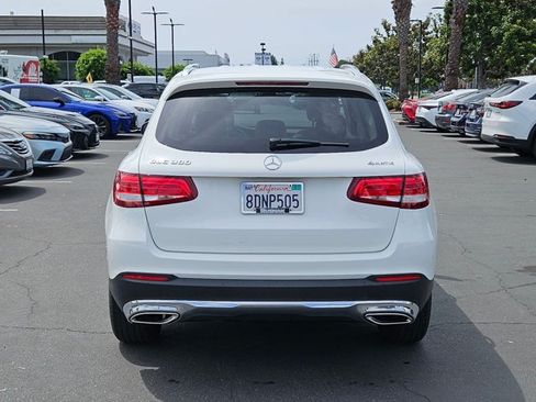 Used 2018 Mercedes-Benz GLC 300 4MATIC image 6