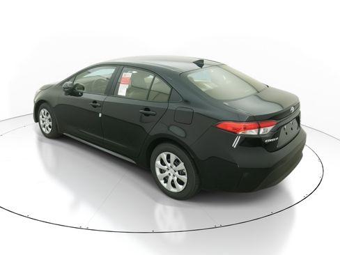 New 2026 Toyota Corolla LE image 5
