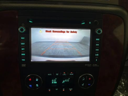 Used 2013 Chevrolet Tahoe 4WD Hybrid image 15