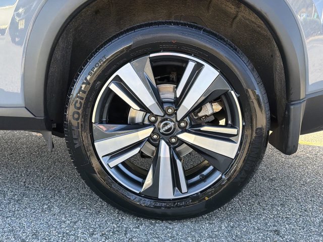 Certified 2023 Nissan Rogue SL AWD/4WD image 11