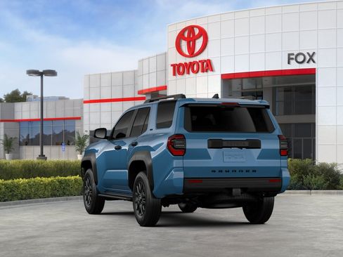 New 2026 Toyota 4Runner SR5 AWD/4WD image 7