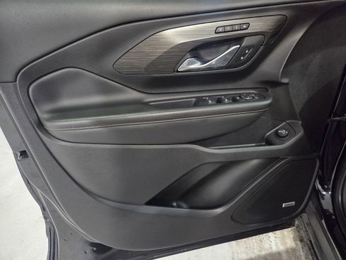 Used 2018 GMC Terrain SLT w/ Preferred Package image 14