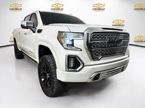 Used 2019 GMC Sierra 1500 Denali w/ Denali Ultimate Package AWD/4WD image 1