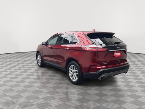 Used 2019 Ford Edge SEL image 2