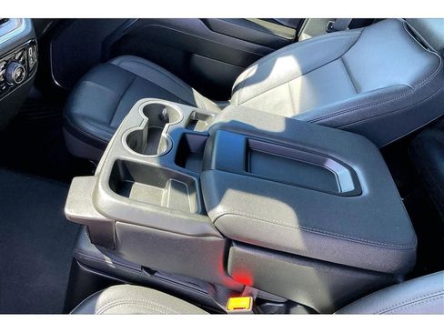 Used 2025 Chevrolet Silverado 3500 LTZ AWD/4WD image 19
