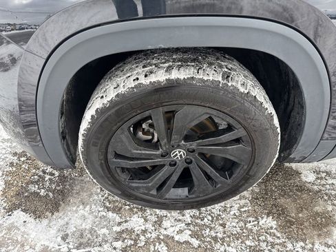 Used 2022 Volkswagen Atlas SE image 17