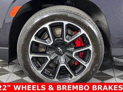 Used 2022 Chevrolet Tahoe RST w/ Sport Performance Package image 10