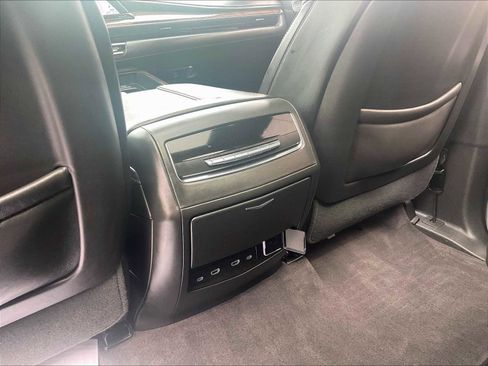 Used 2023 Cadillac Escalade Sport Platinum w/ LPO, ONYX Package image 29