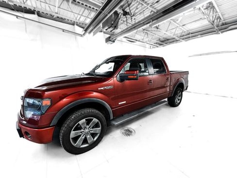 Used 2014 Ford F150 FX4 w/ Equipment Group 402A Luxury image 3