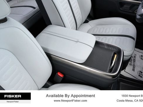 Used 2024 Rivian R1T Adventure image 37