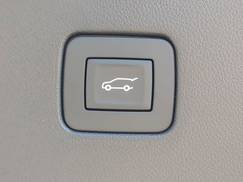 New 2025 Buick Envista Sport Touring w/ Convenience I Package image 21