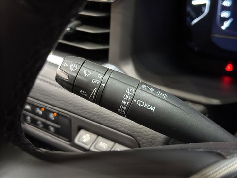 Certified 2024 GMC Yukon Denali image 29