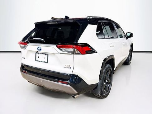 Used 2021 Toyota RAV4 XSE image 7