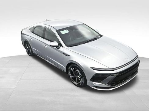 New 2026 Hyundai Sonata SEL FWD image 21