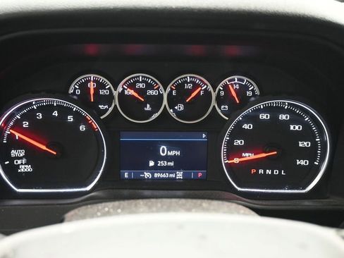 Used 2021 Chevrolet Silverado 1500 LT Trail Boss w/ Convenience Package II AWD/4WD image 14