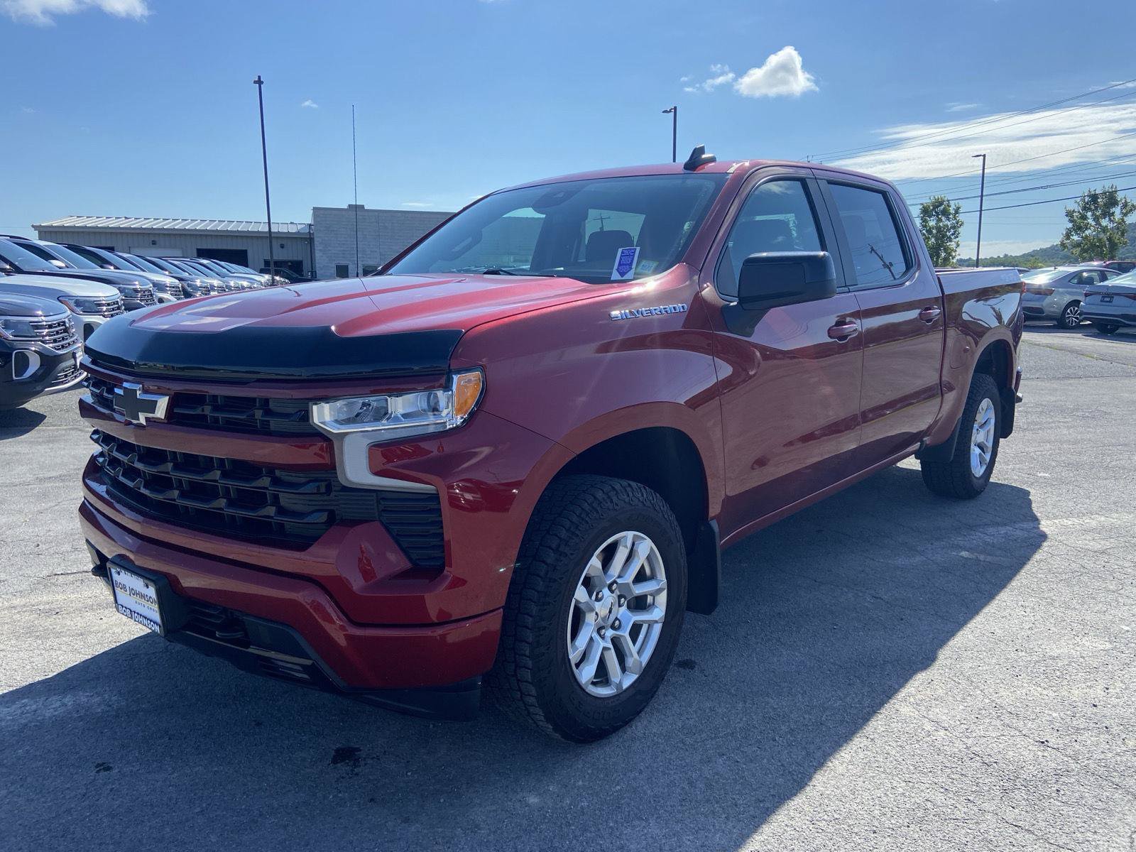 Used 2022 Chevrolet Silverado 1500 RST AWD/4WD image 3