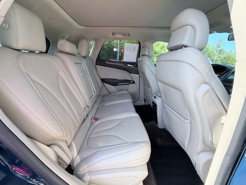 Used 2018 Lincoln MKC Reserve w/ Lincoln MKC Climate Package AWD/4WD image 27