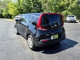 Used 2020 Kia Soul LX image 5