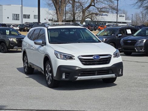 Used 2020 Subaru Outback Touring XT image 1