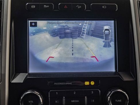 Used 2019 Ford F250 Lariat image 21