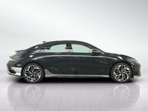 Used 2023 Hyundai Ioniq 6 Limited AWD/4WD image 6