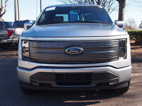 Certified 2023 Ford F150 Lightning Lariat w/ Max Trailer Tow Package image 2