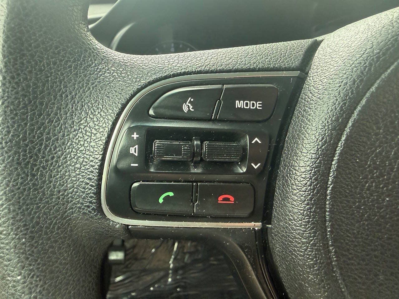 Used 2016 Kia Optima LX FWD image 22