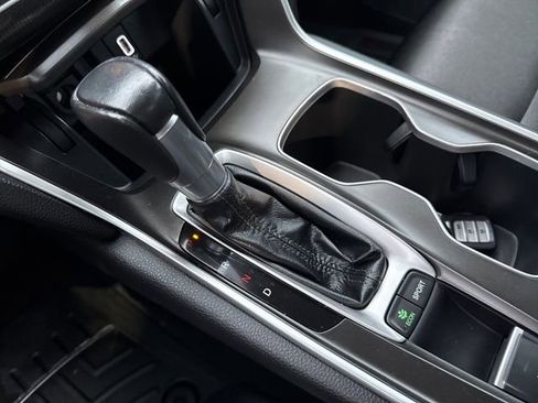Used 2020 Honda Accord Sport image 26
