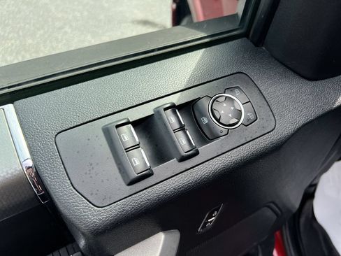 Used 2015 Ford F150 XLT w/ Equipment Group 302A Luxury RWD image 15