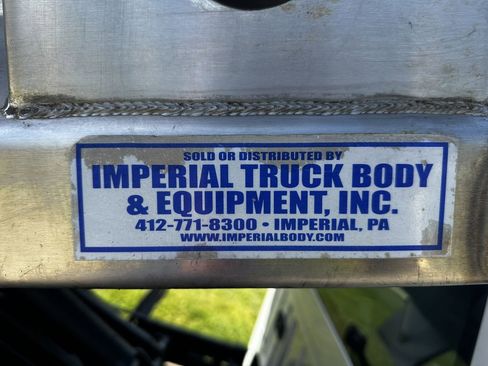 Used 2014 Ford F550 4x4 Regular Cab Super Duty image 21