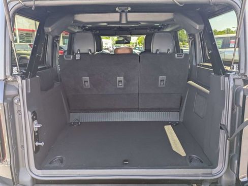 Used 2022 Ford Bronco Outer Banks AWD/4WD image 6