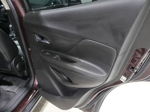 Used 2018 Buick Encore Essence AWD/4WD image 22