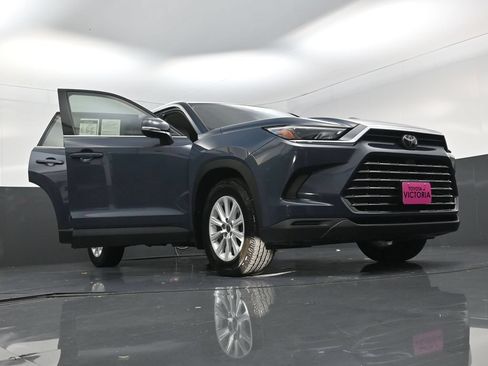 Used 2024 Toyota Grand Highlander FWD image 26