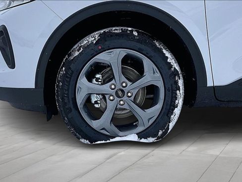 New 2026 Ford Escape ST-Line w/ Tech Pack #1 AWD/4WD image 10