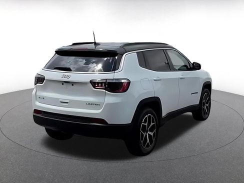 Used 2025 Jeep Compass Limited AWD/4WD image 11