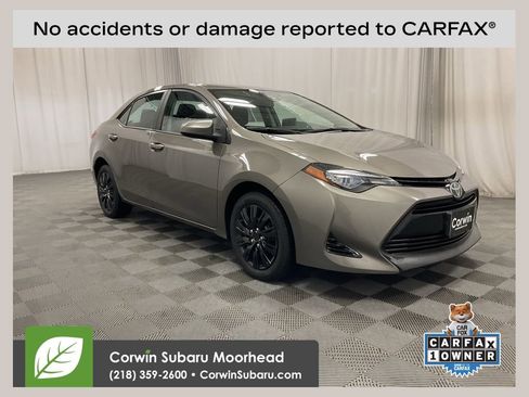 Used 2017 Toyota Corolla LE image 1