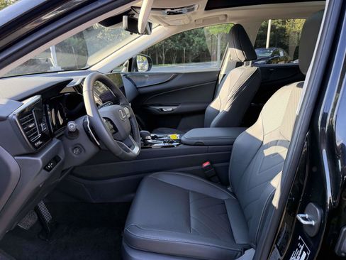 Used 2026 Lexus NX 450h+ AWD w/ Luxury Package image 13