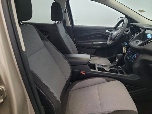 Used 2017 Ford Escape SE w/ Equipment Group 201A AWD/4WD image 21
