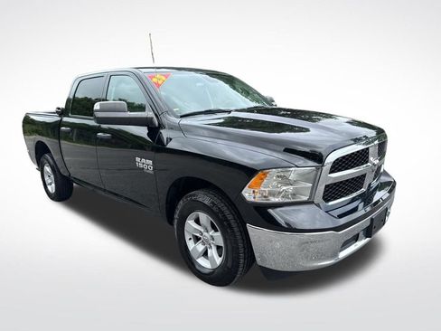 Used 2023 RAM 1500 Classic SLT w/ Trailer & Traction Group AWD/4WD image 3