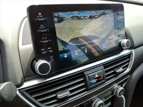 Used 2022 Honda Accord EX-L image 27